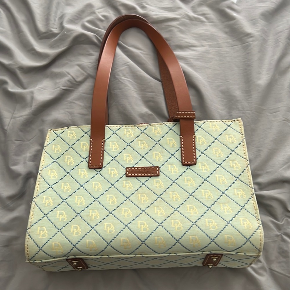 Dooney & Bourke handbag